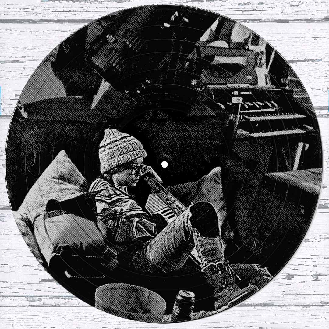 #105 Artist Co-op Keytar Player
