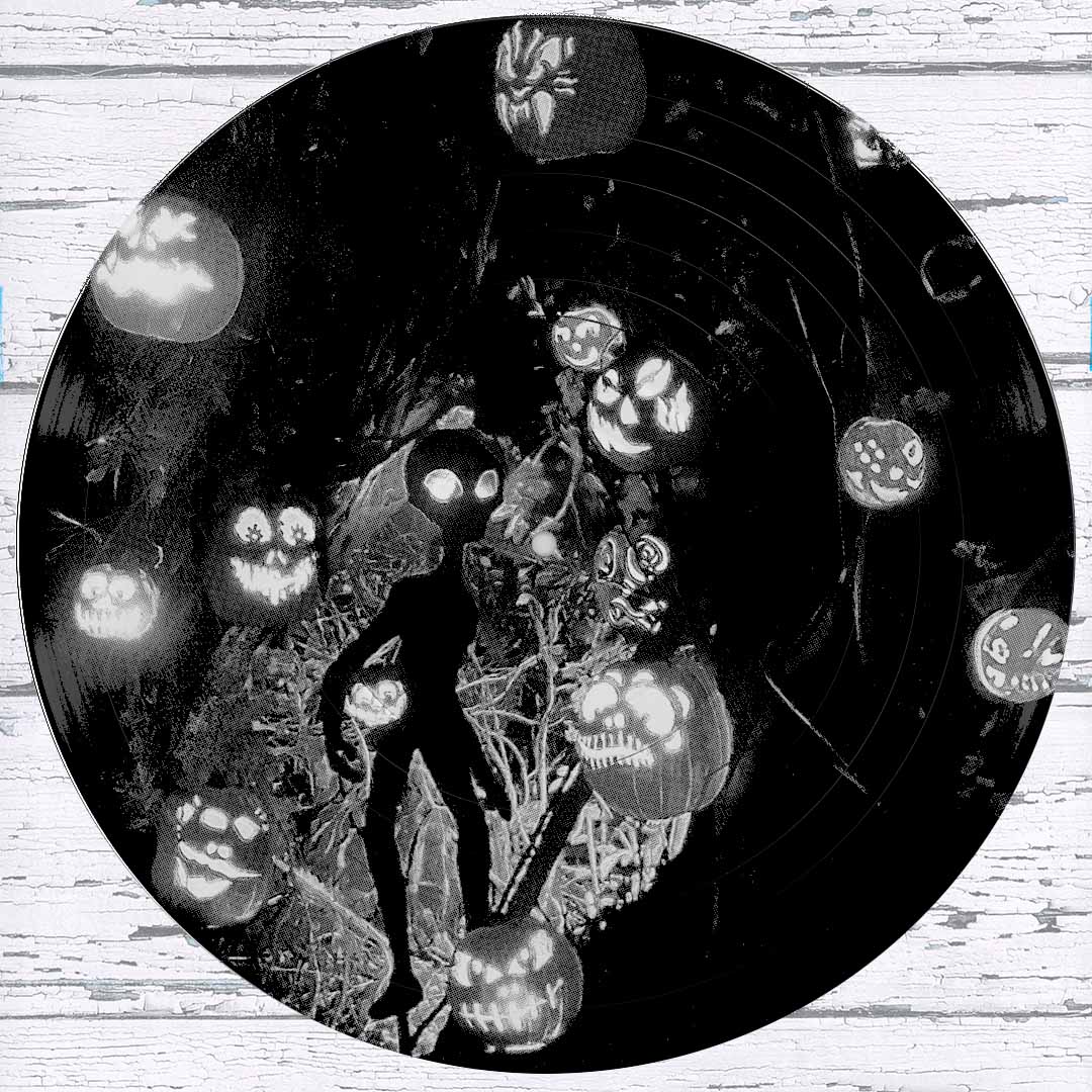 #123 Alien Investigates Pumpkin Patch